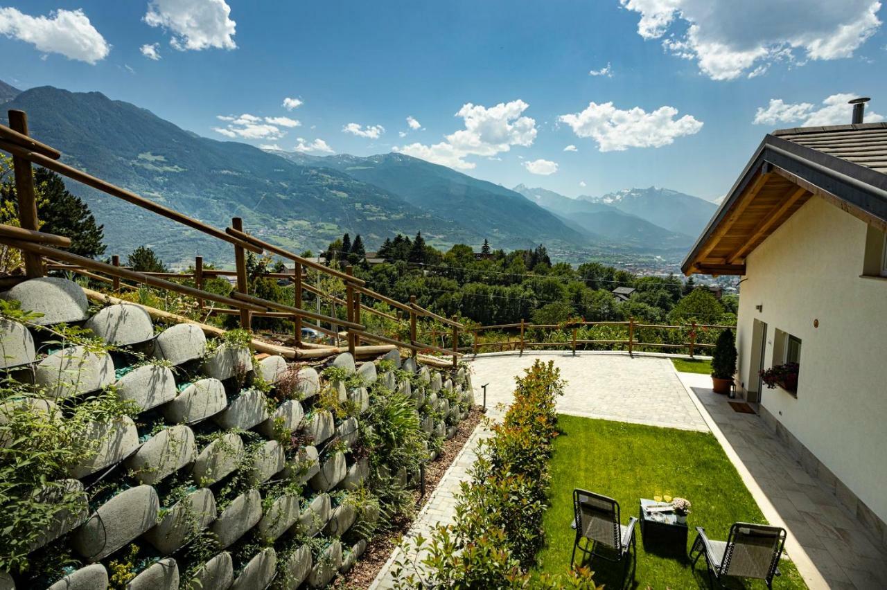 A&G Apartment Aosta - Elegante Casa 100 Mq Su Due Piani Con Wi-Fi-Giardino-Parcheggio Екстер'єр фото